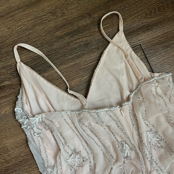 LACE & BEADS KEEVA NUDE BLUSH BRIDESMAID DRESS - Picture 8 of 16